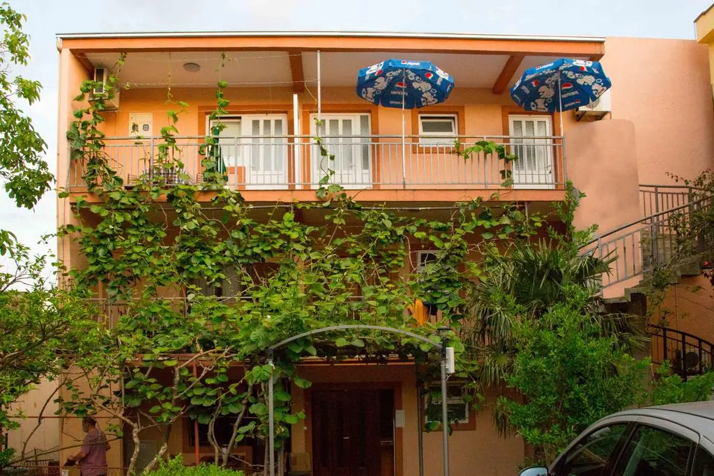 Apartmani Popović Šušanj I