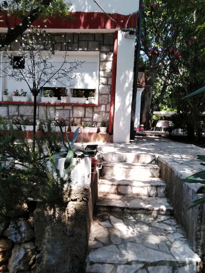 vila LAV APARTMANI