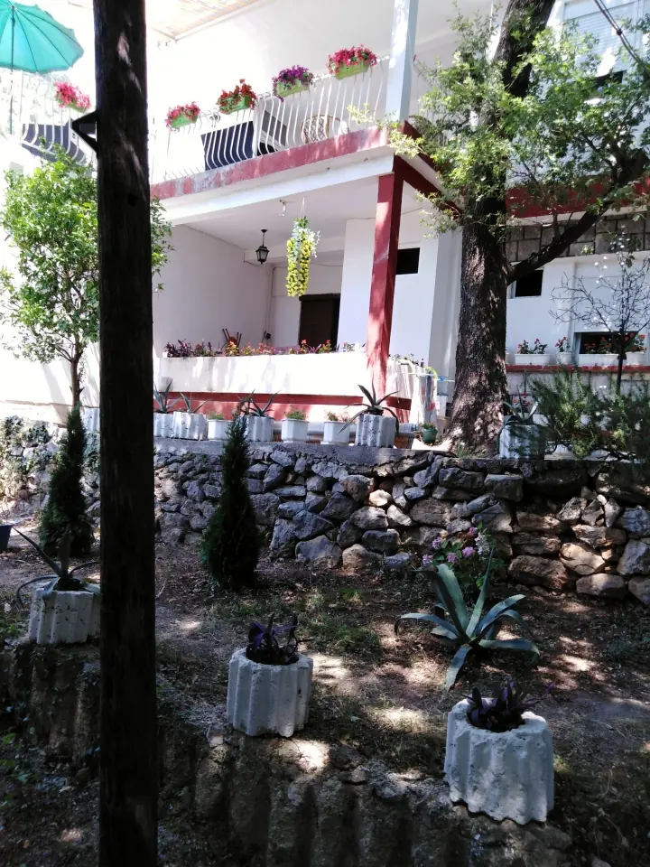 vila LAV APARTMANI