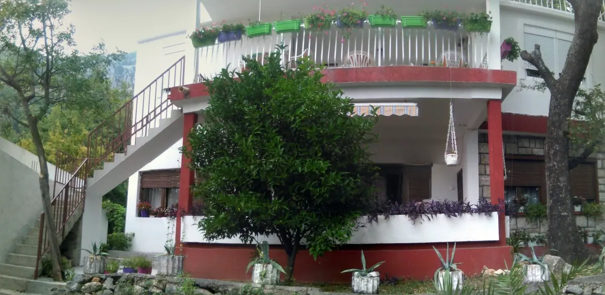 vila LAV APARTMANI