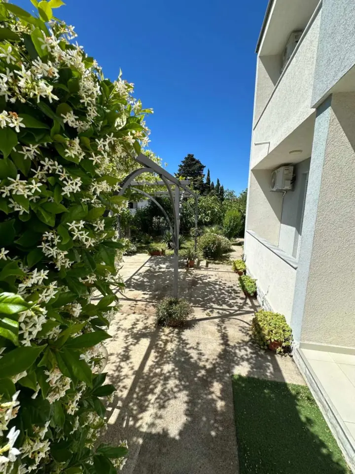 Apartmani Val Sutomore