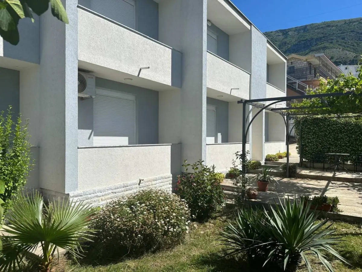 Apartmani Val Sutomore