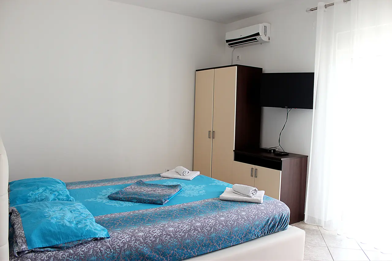 Apartmani "Perazić"