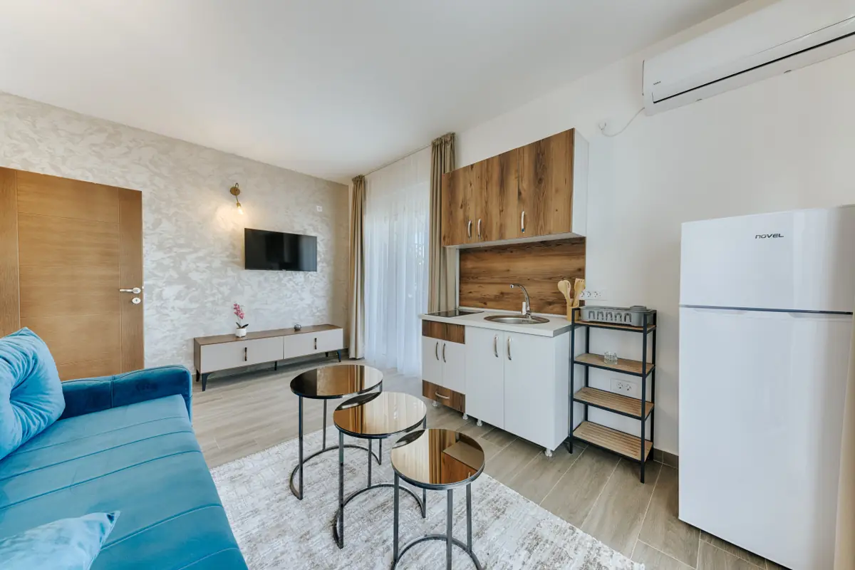 Akhdar Apartments