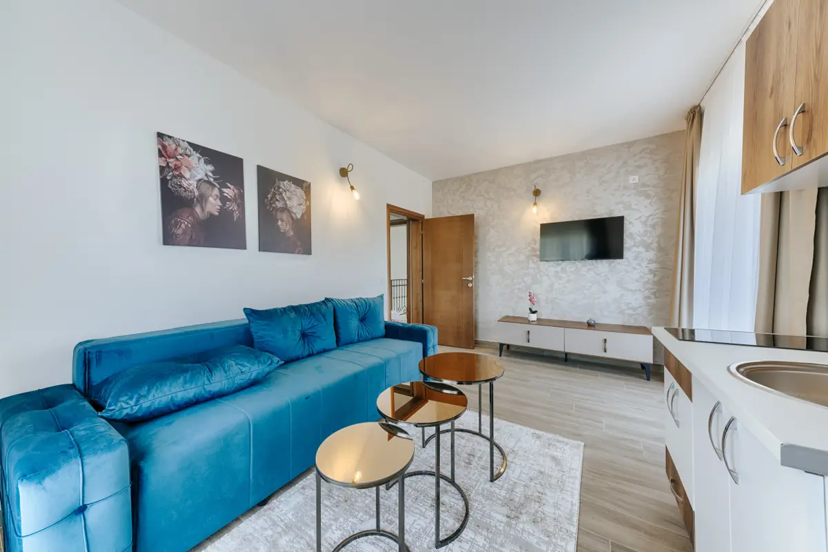 Akhdar Apartments