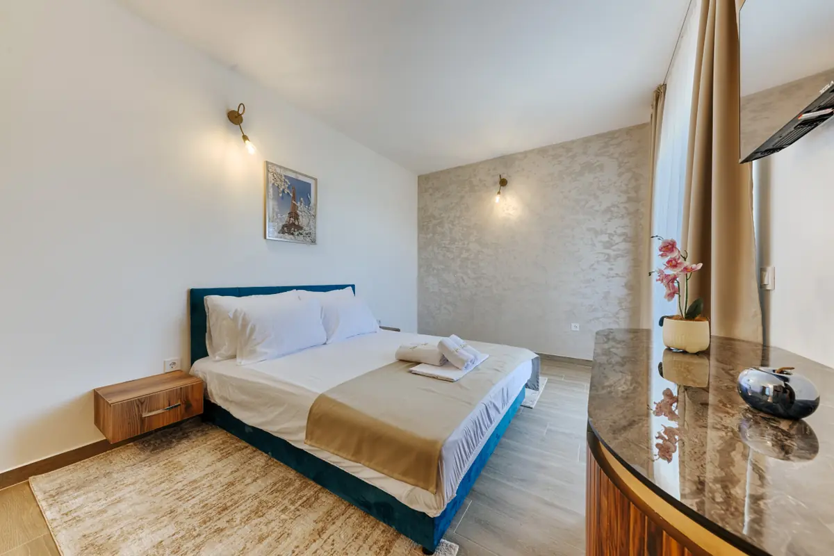 Akhdar Apartments