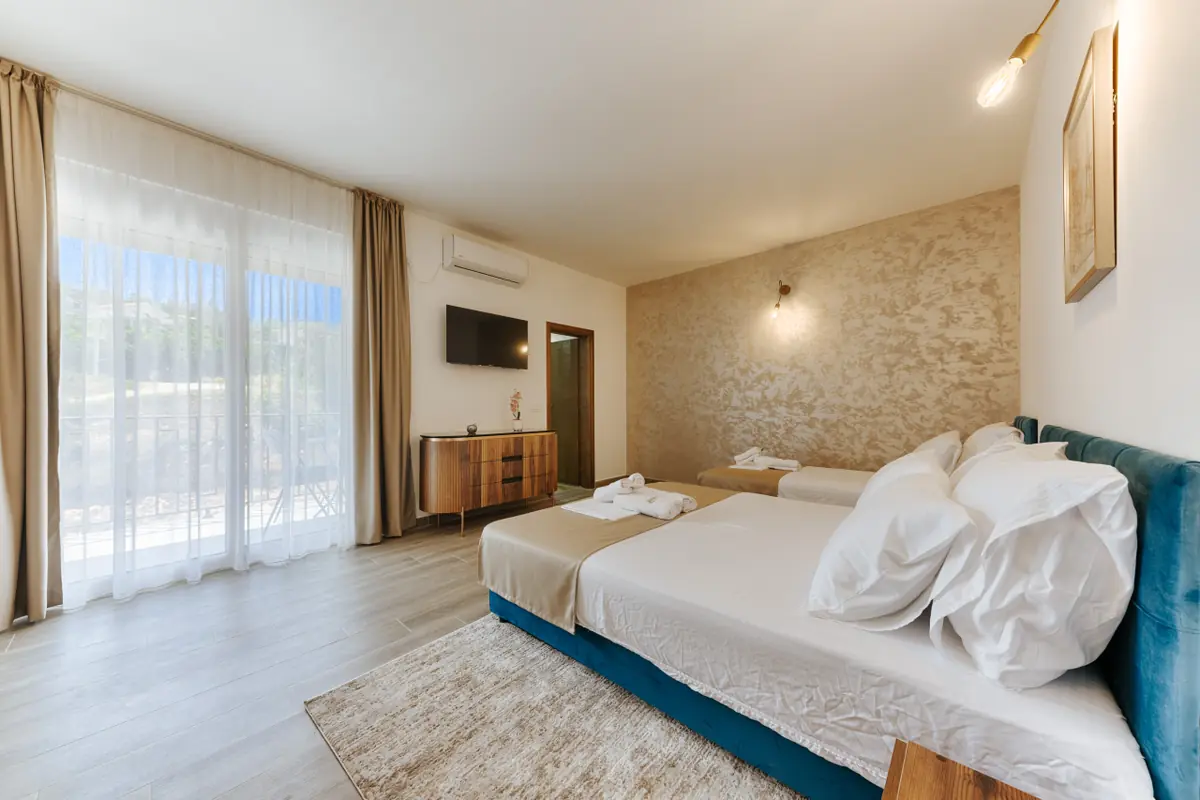 Akhdar Apartments