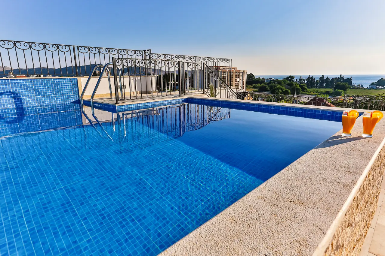 De Lux Apartmens Luka