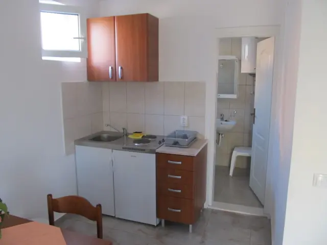 Studio 2+1 - Smještaj za dvije osobe plus pomoćni ležaj