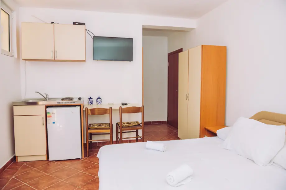 A 2+2 - Apartman za dvije osobe plus dva pomoćna ležaja