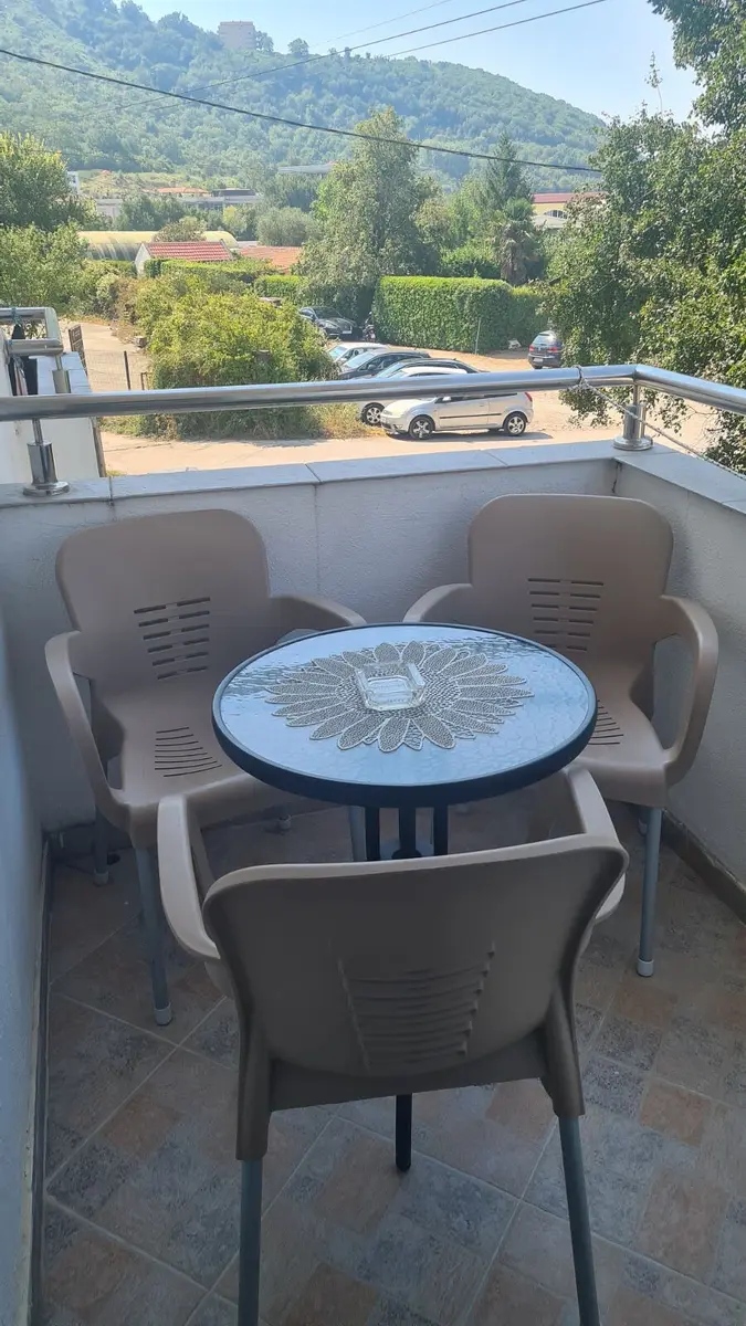 Mali studio apartmani